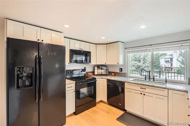 461 S Kalispell Way #D Aurora, CO 80017