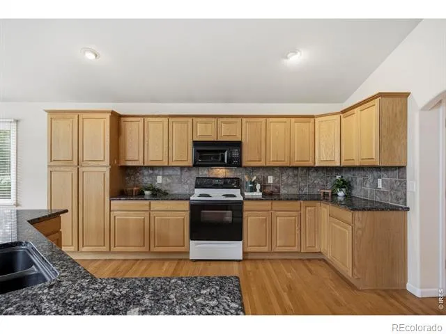 757 Pioneer Place Windsor, CO 80550
