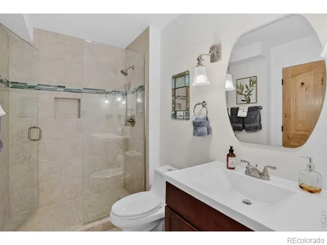 47 Pyrite Way Lyons, CO 80540