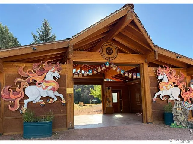 47 Pyrite Way Lyons, CO 80540