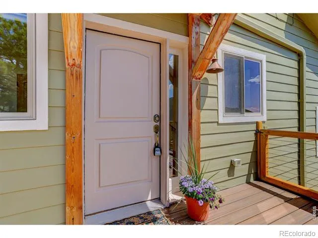 47 Pyrite Way Lyons, CO 80540
