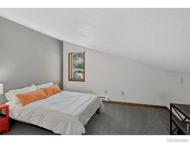 760 Hickory Drive Lyons, CO 80540