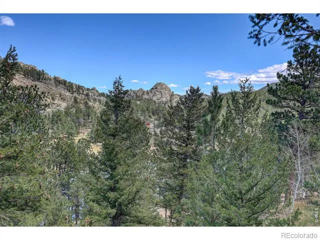 760 Hickory Drive Lyons, CO 80540