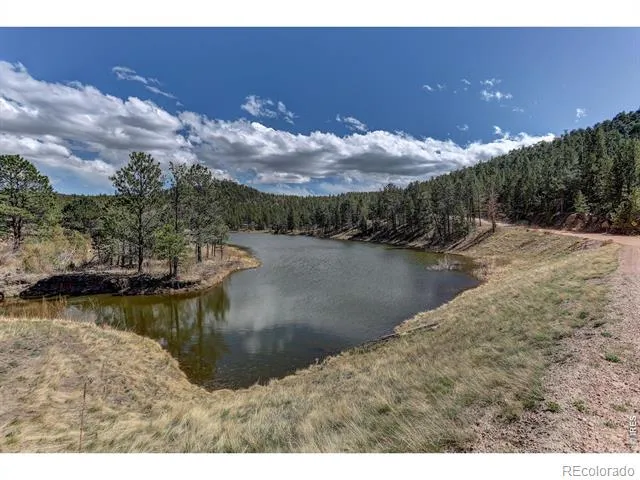 760 Hickory Drive Lyons, CO 80540