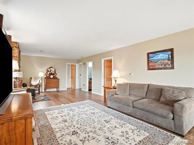 32307 Sylvan Road Golden, CO 80403
