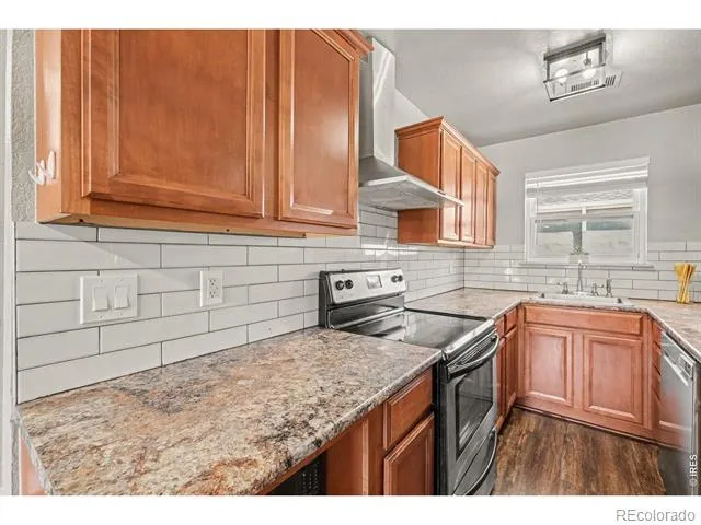 225 E 8th Avenue #F11 Longmont, CO 80504