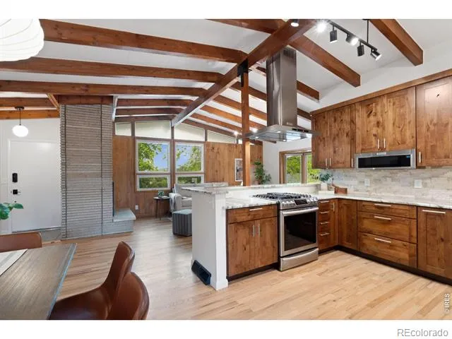1118 Ridgelawn Drive Fort Collins, CO 80521