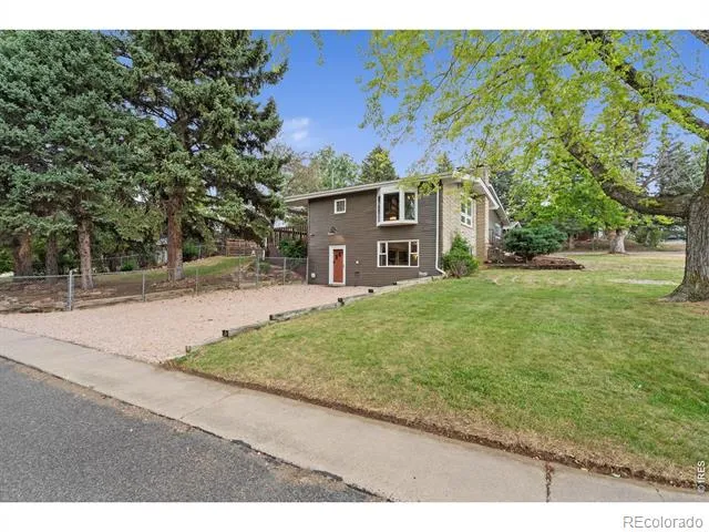 1118 Ridgelawn Drive Fort Collins, CO 80521