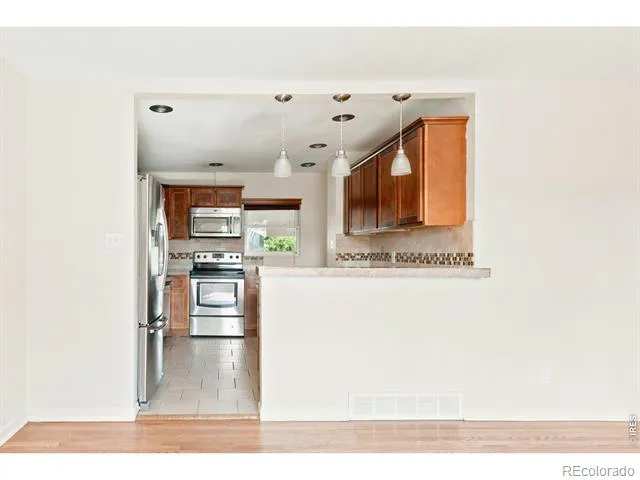 6801 Alan Drive Denver, CO 80221