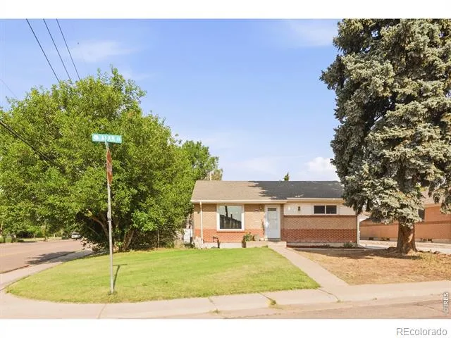 6801 Alan Drive Denver, CO 80221