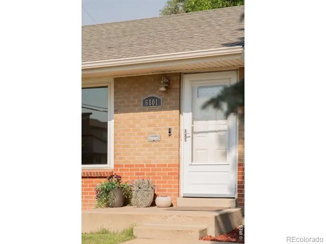 6801 Alan Drive Denver, CO 80221