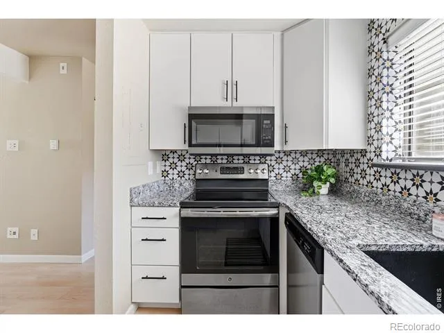 3296 Cripple Creek Trail Boulder, CO 80305