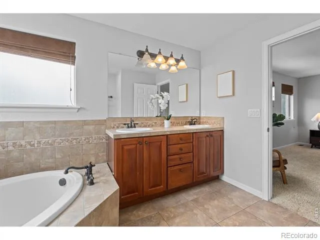 1017 S Krameria Street Denver, CO 80224