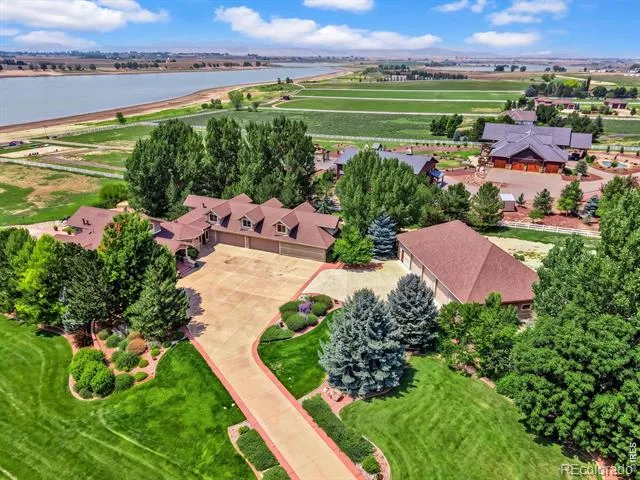 6351 Cottonwood Shores Drive Wellington, CO 80549