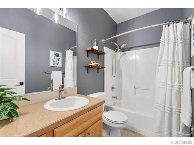 7374 Ocean Ridge Street Wellington, CO 80549