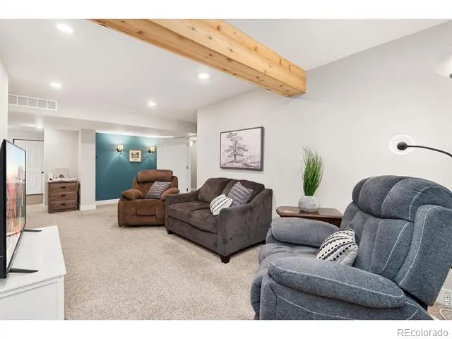 7374 Ocean Ridge Street Wellington, CO 80549
