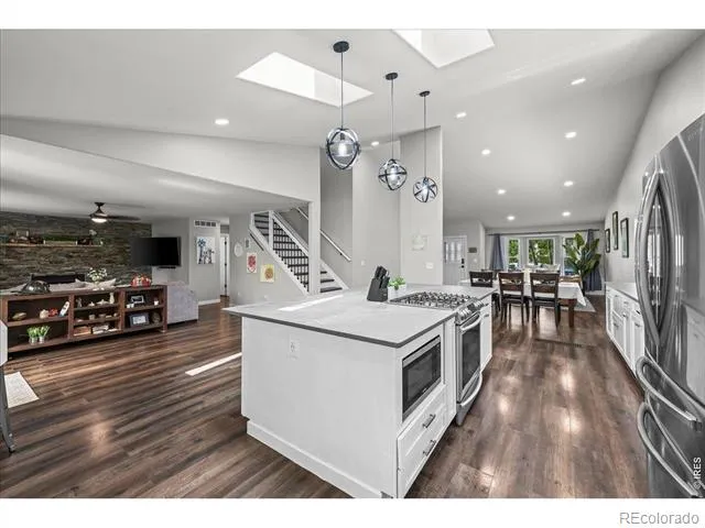 2431 Maplewood Circle E Longmont, CO 80503