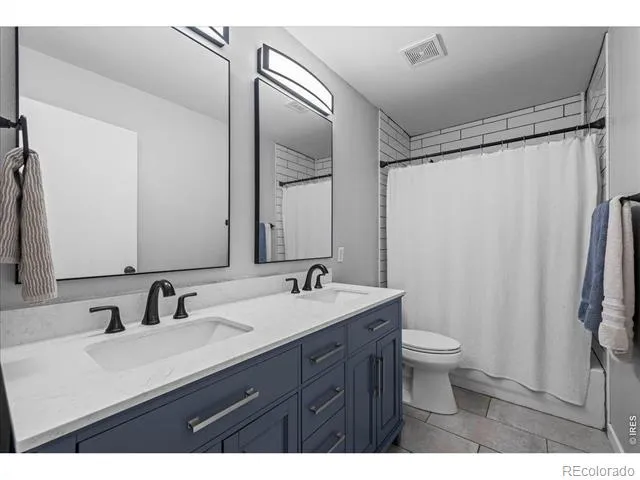 2431 Maplewood Circle E Longmont, CO 80503
