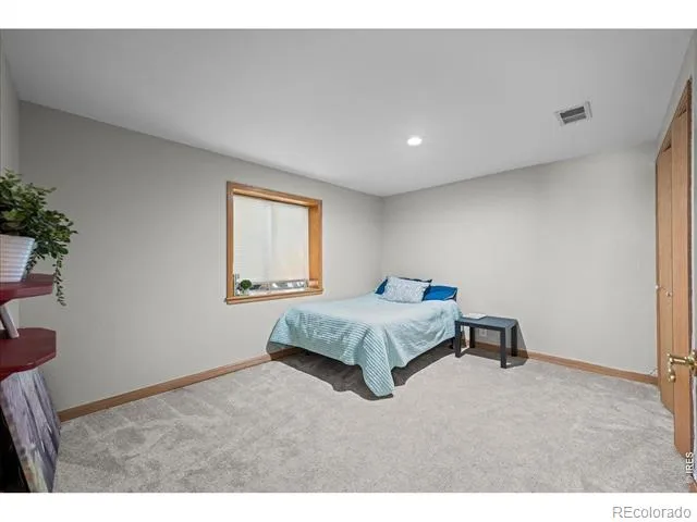 2431 Maplewood Circle E Longmont, CO 80503