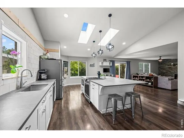 2431 Maplewood Circle E Longmont, CO 80503