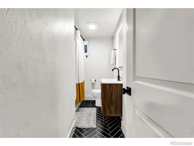 209 Allen Street Fort Collins, CO 80525
