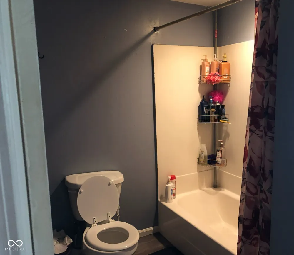840 S Pershing Avenue Indianapolis, IN 46221