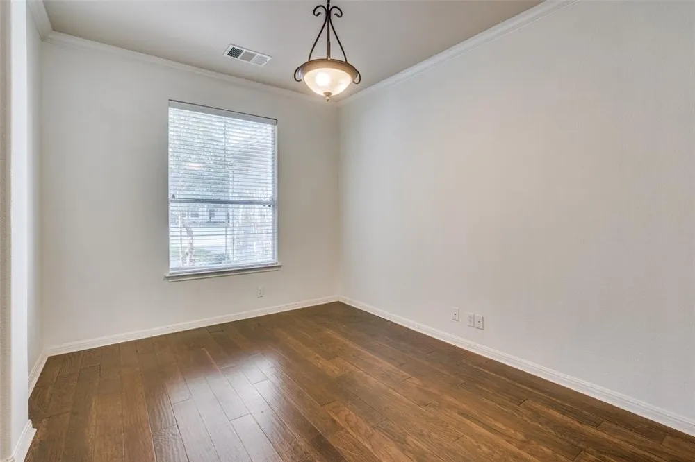 5413 Batak Lane Austin, TX 78749