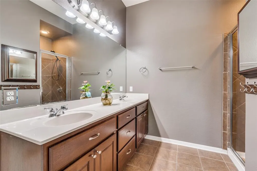 5413 Batak Lane Austin, TX 78749