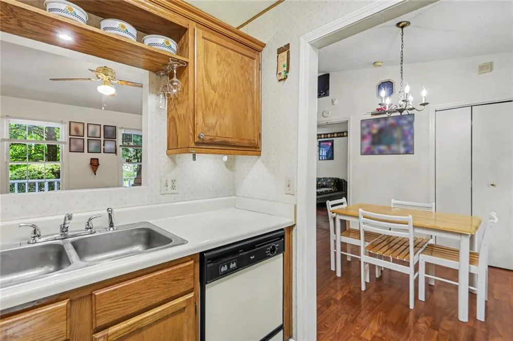 107 Pine Haven Drive Carrollton, GA 30116
