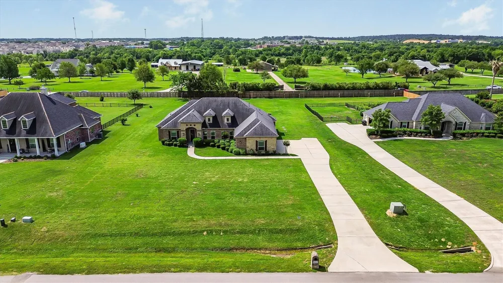 18955 Harbor Side Boulevard Montgomery, TX 77356