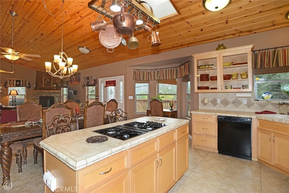 15312 Mil Potrero Pine Mountain Club, CA 93222