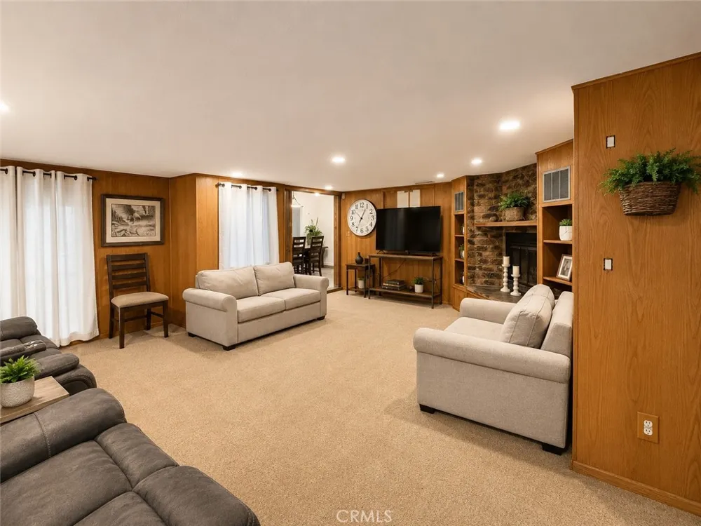 28990 Hogan Drive Sun City, CA 92586