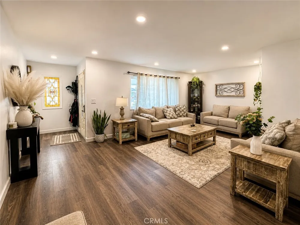 28990 Hogan Drive Sun City, CA 92586