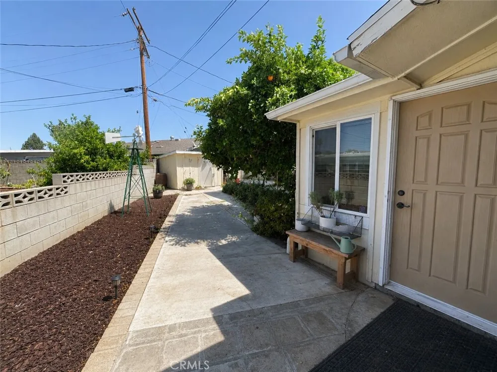 28990 Hogan Drive Sun City, CA 92586