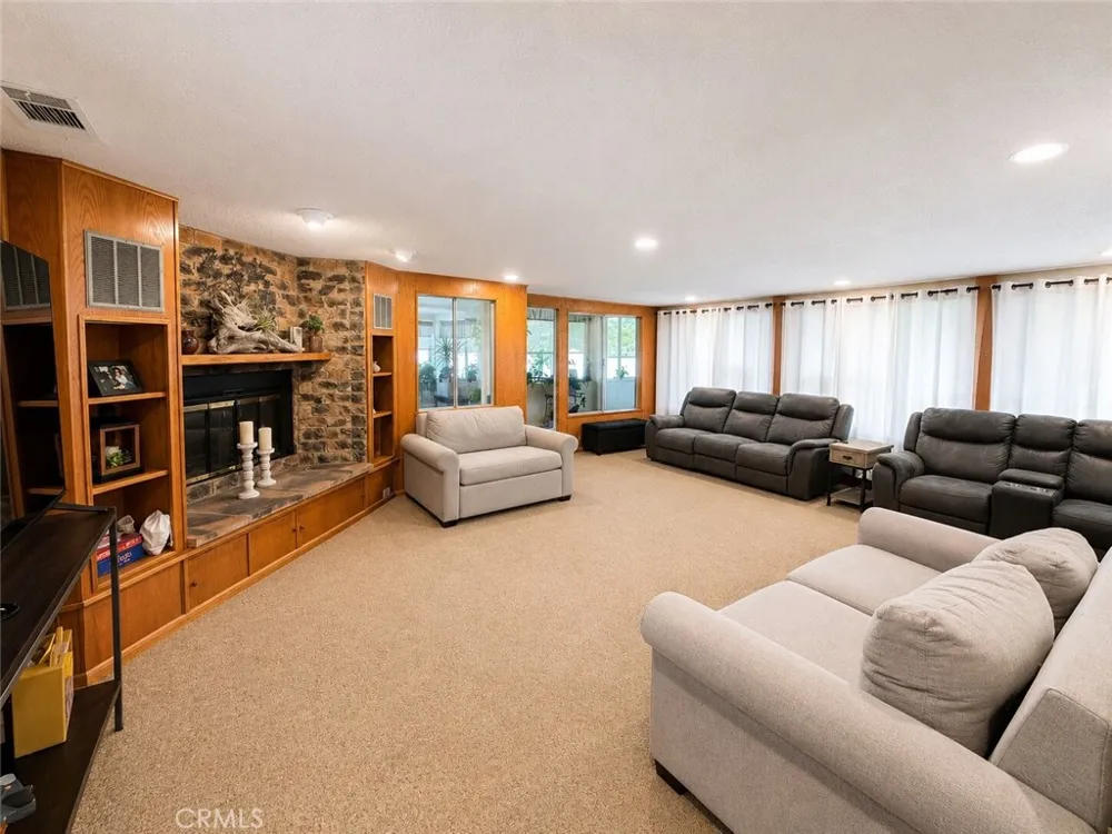 28990 Hogan Drive Sun City, CA 92586