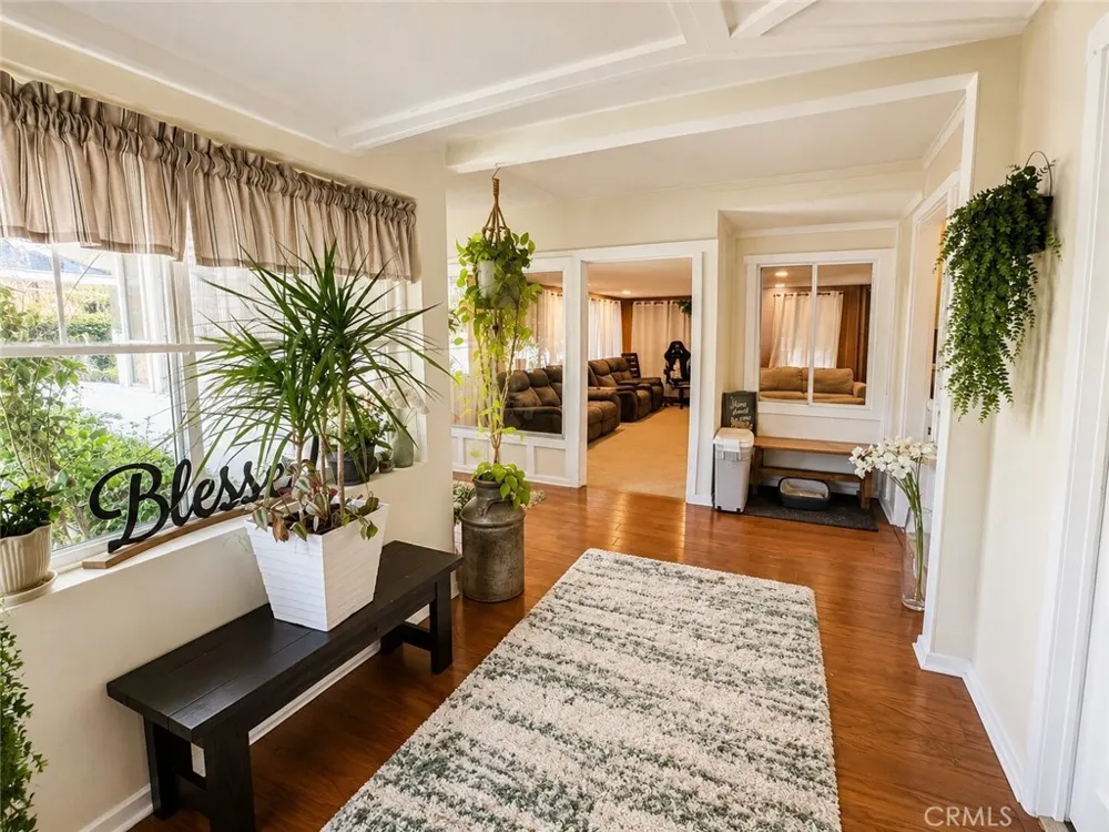 28990 Hogan Drive Sun City, CA 92586