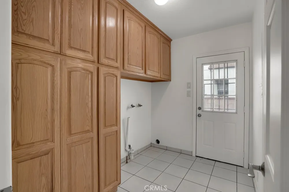 4071 Liberty South Gate, CA 90280