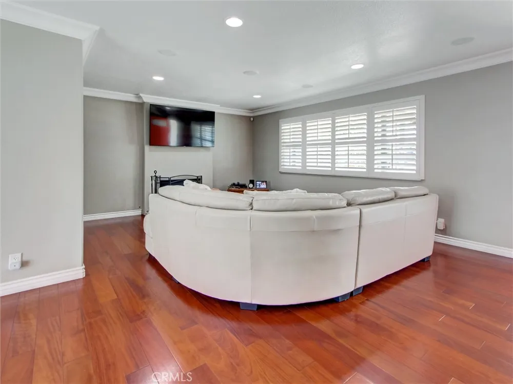 6241 Mar Vista Drive Huntington Beach, CA 92647