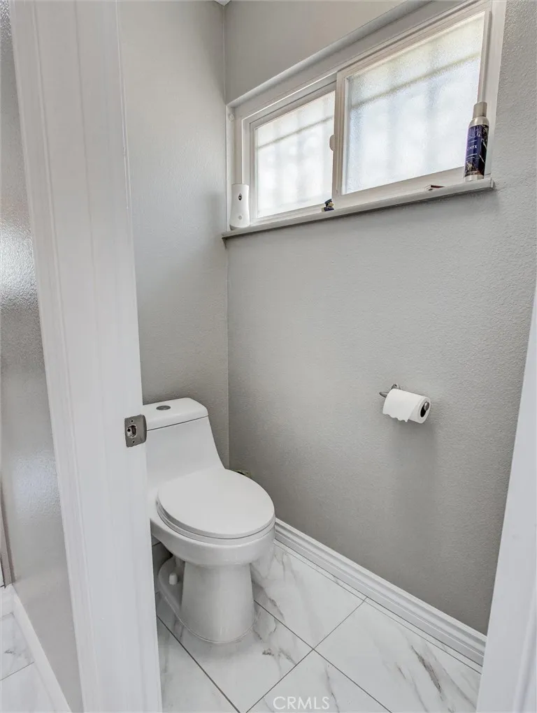 6241 Mar Vista Drive Huntington Beach, CA 92647