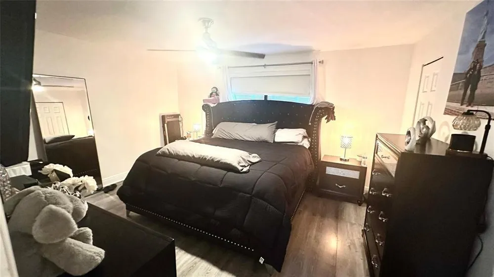 11205 NW 15TH STREET #11205 Pembroke Pines, FL 33026