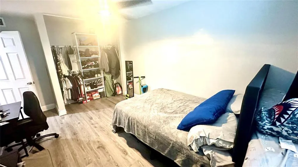 11205 NW 15TH STREET #11205 Pembroke Pines, FL 33026