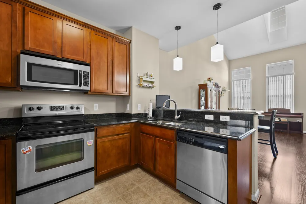 56696 Long Island Drive Shelby Charter Township, MI 48316
