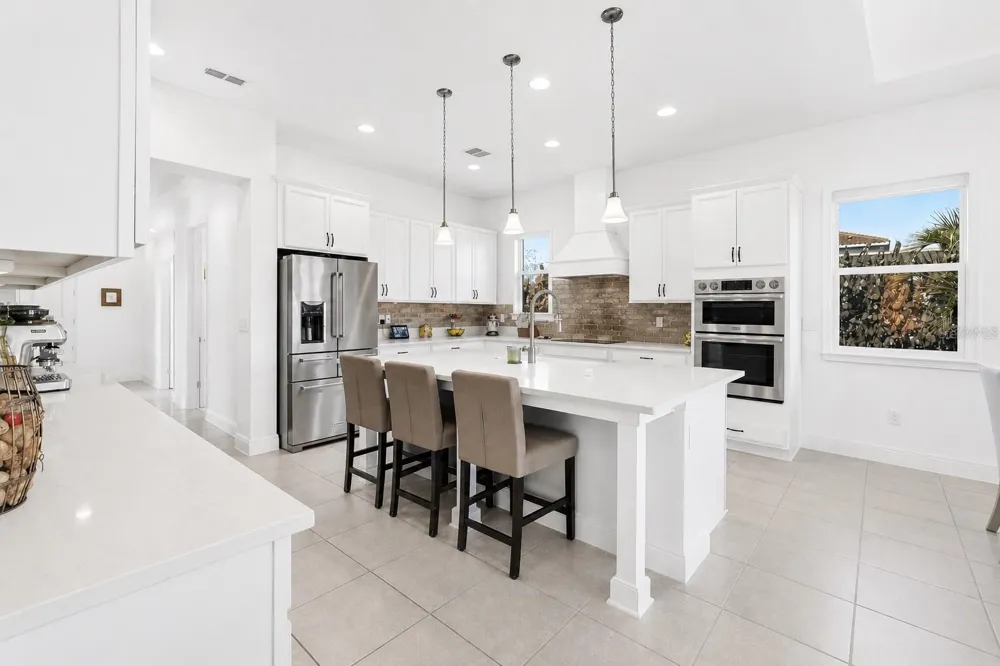 13321 OAKENSHAW LANE Orlando, FL 32832