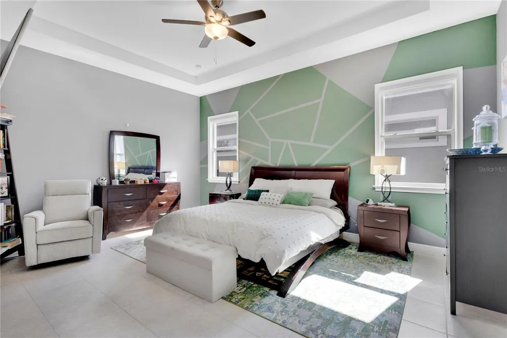 13321 OAKENSHAW LANE Orlando, FL 32832