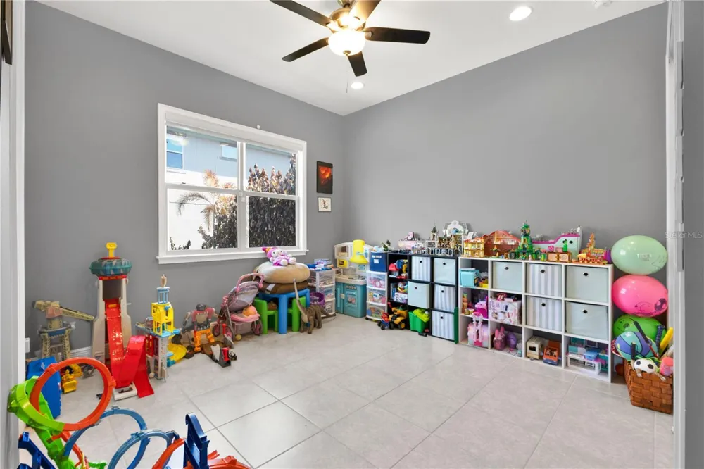 13321 OAKENSHAW LANE Orlando, FL 32832