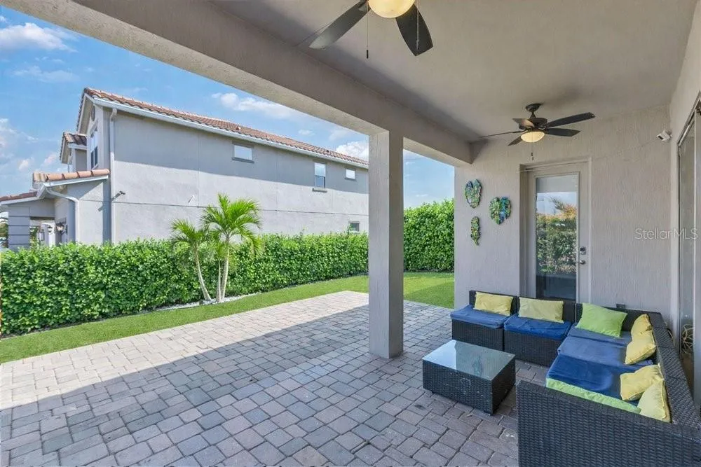 13321 OAKENSHAW LANE Orlando, FL 32832