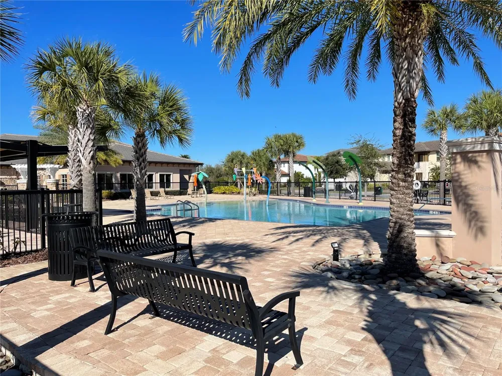 13321 OAKENSHAW LANE Orlando, FL 32832