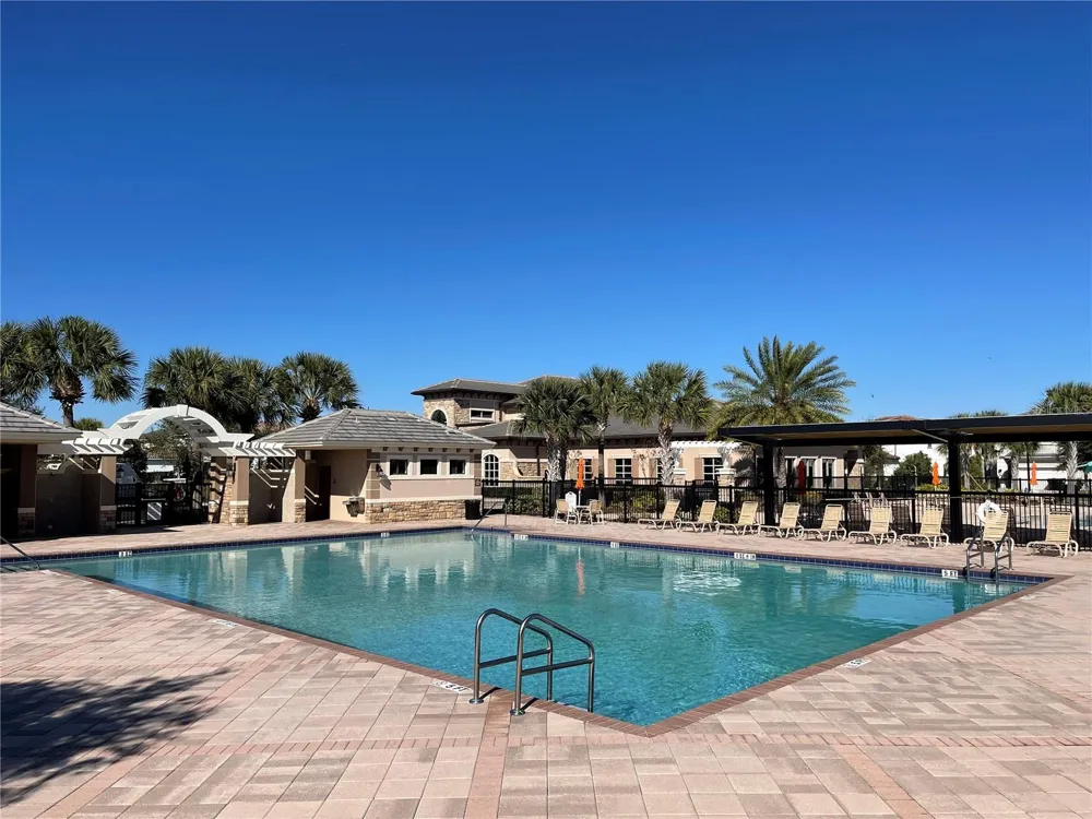 13321 OAKENSHAW LANE Orlando, FL 32832
