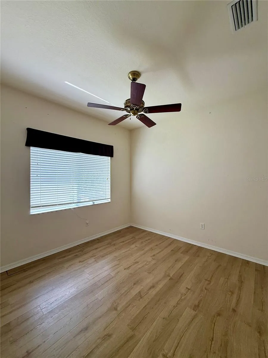 3735 GAVIOTA DRIVE Ruskin, FL 33573