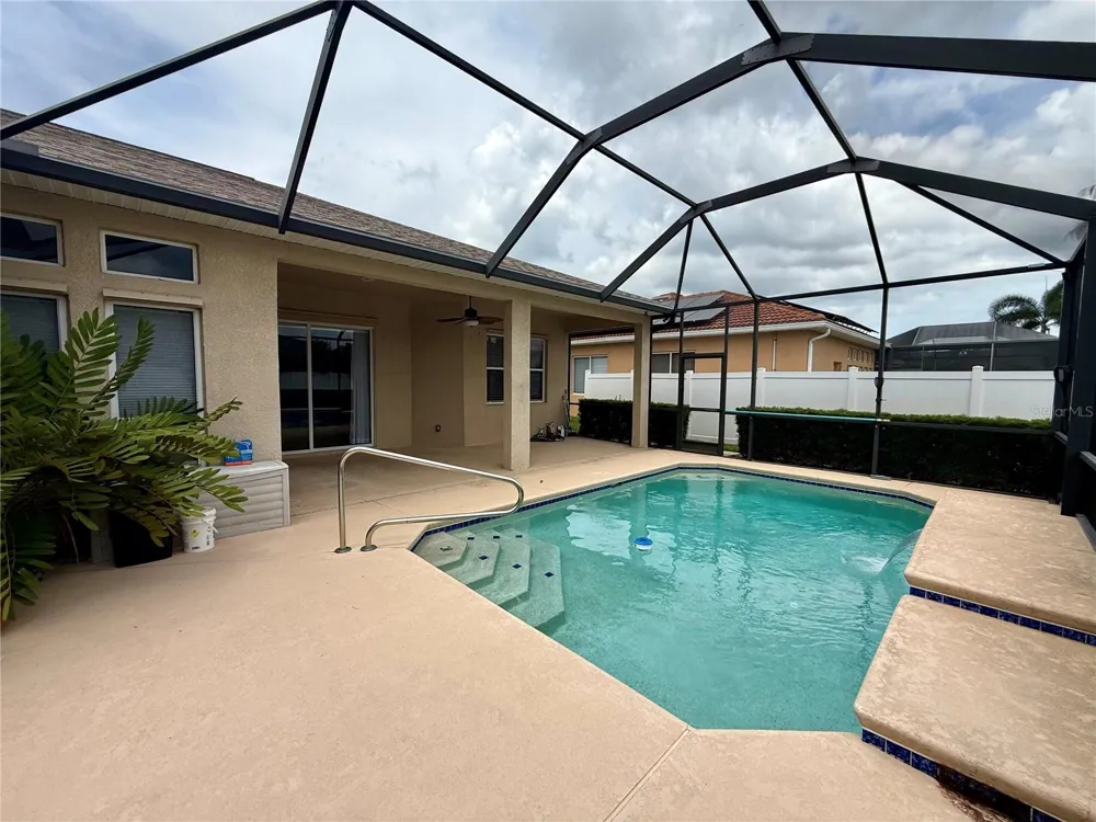 3735 GAVIOTA DRIVE Ruskin, FL 33573